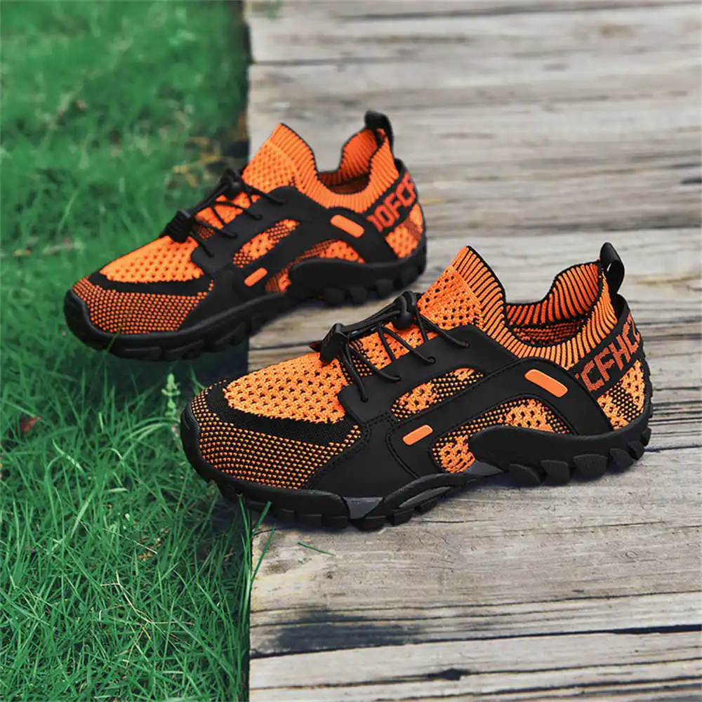 Tech Accessories Wholesale - Size 43 Size 40 Men's Shoes
